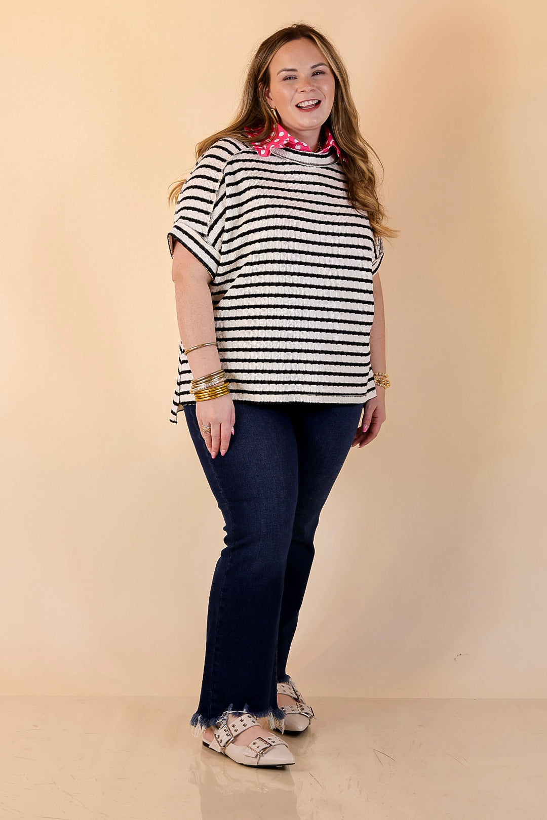 On The Daily Scoop Neck Short Sleeve Striped Textured Top in Black