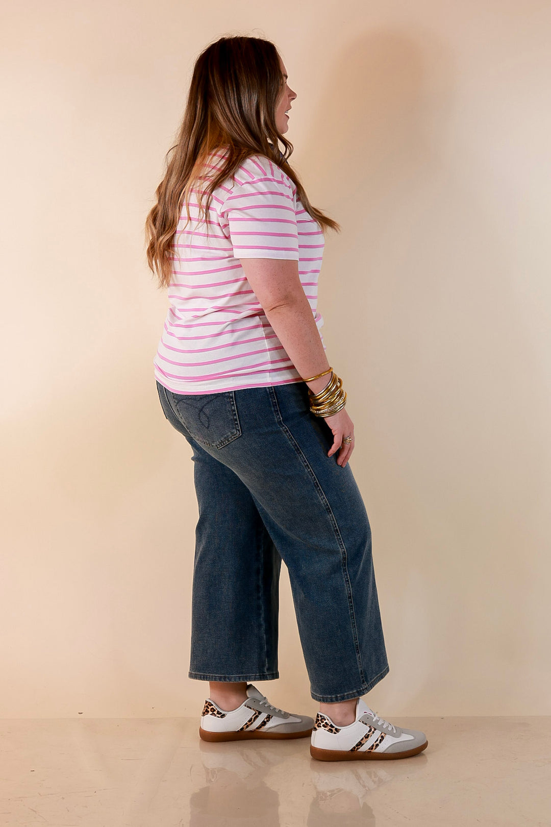 The Daily Stripe Scoop Neck Short Sleeve Striped Tee Top in Lilac Pink