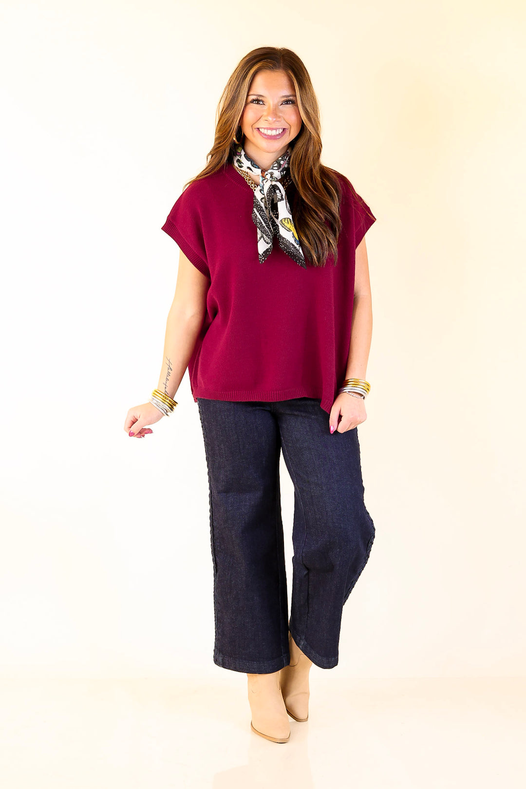 Effortlessly Yours Short Sleeve Crew Neck Sweater in Maroon