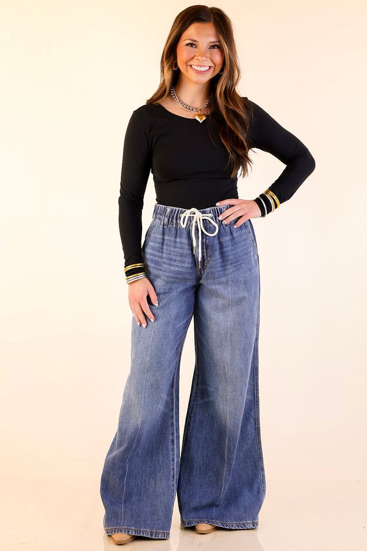 Judy Blue | Made to Move Wide Leg Palazzo Featherweight Elastic Waistband Jeans in Dark Wash