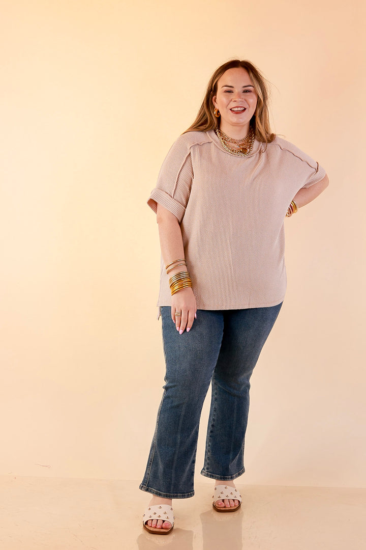 Daily Perfection Scoop Neck Short Sleeve Ribbed Top in Natural Brown