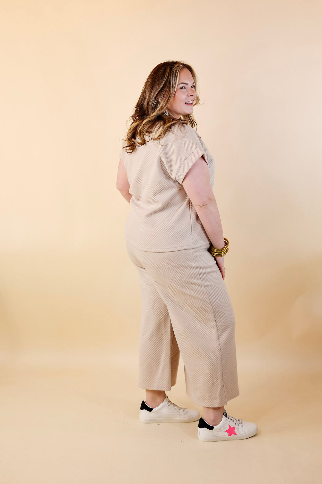 Glamour on the Go Textured Top with Pocket in Cream - Giddy Up Glamour Boutique