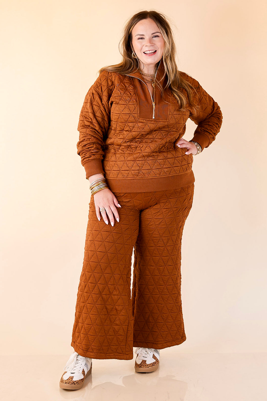 Everyday Elevated Quilted Half Zip Pullover Top in Rust Brown