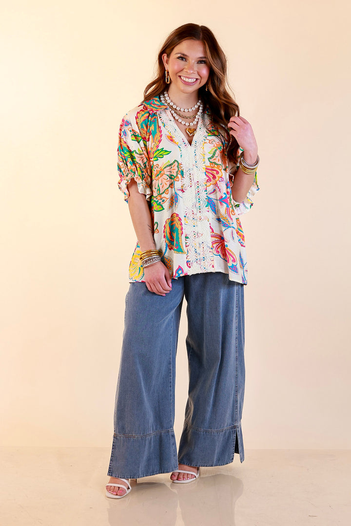 Bold Escape Floral Print Lace Front Top with Collar and Puff Sleeves in Cream Mix