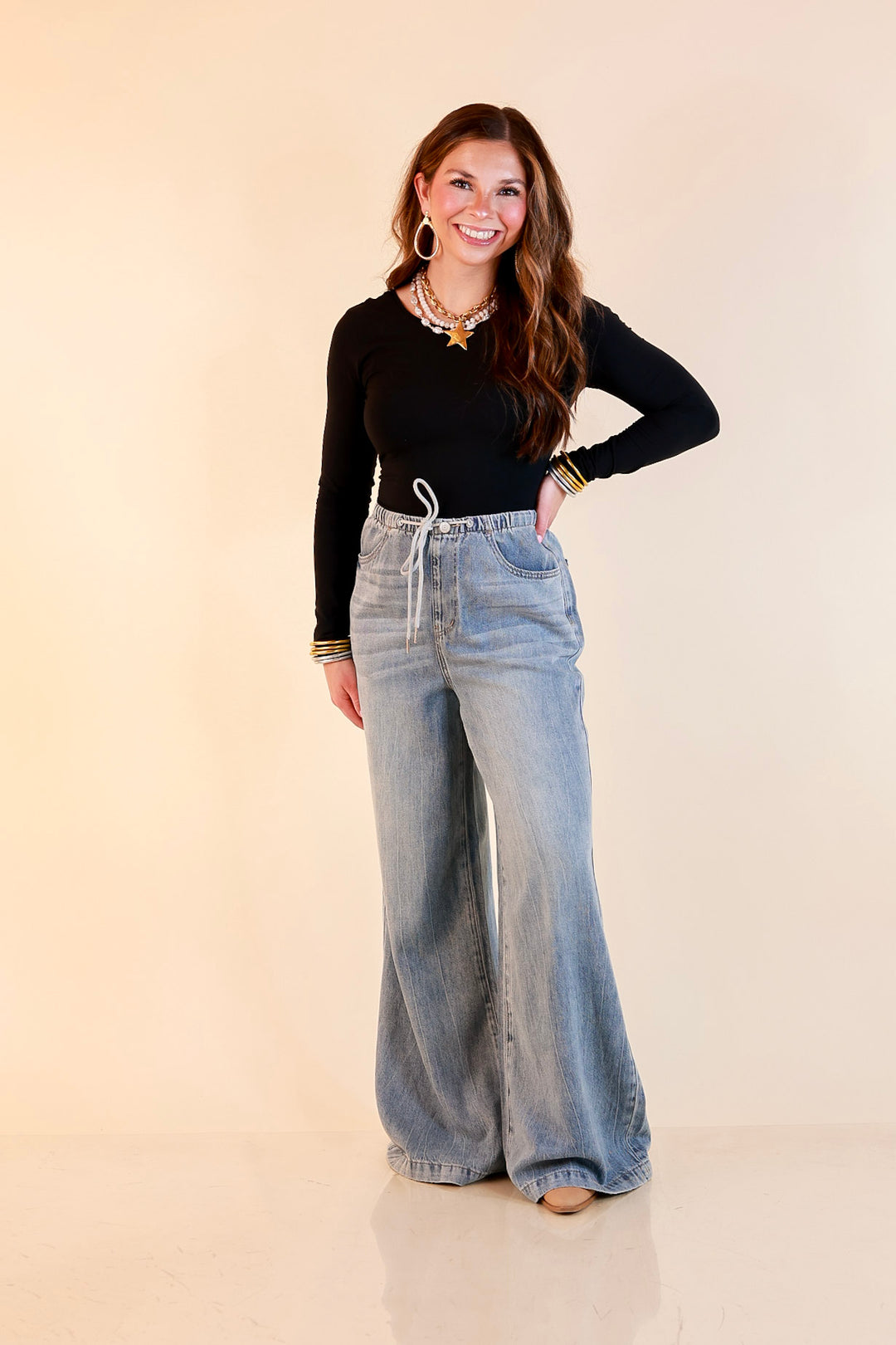 Judy Blue | Easy Does It Wide Leg Palazzo Featherweight Elastic Waistband Jeans in Medium Wash