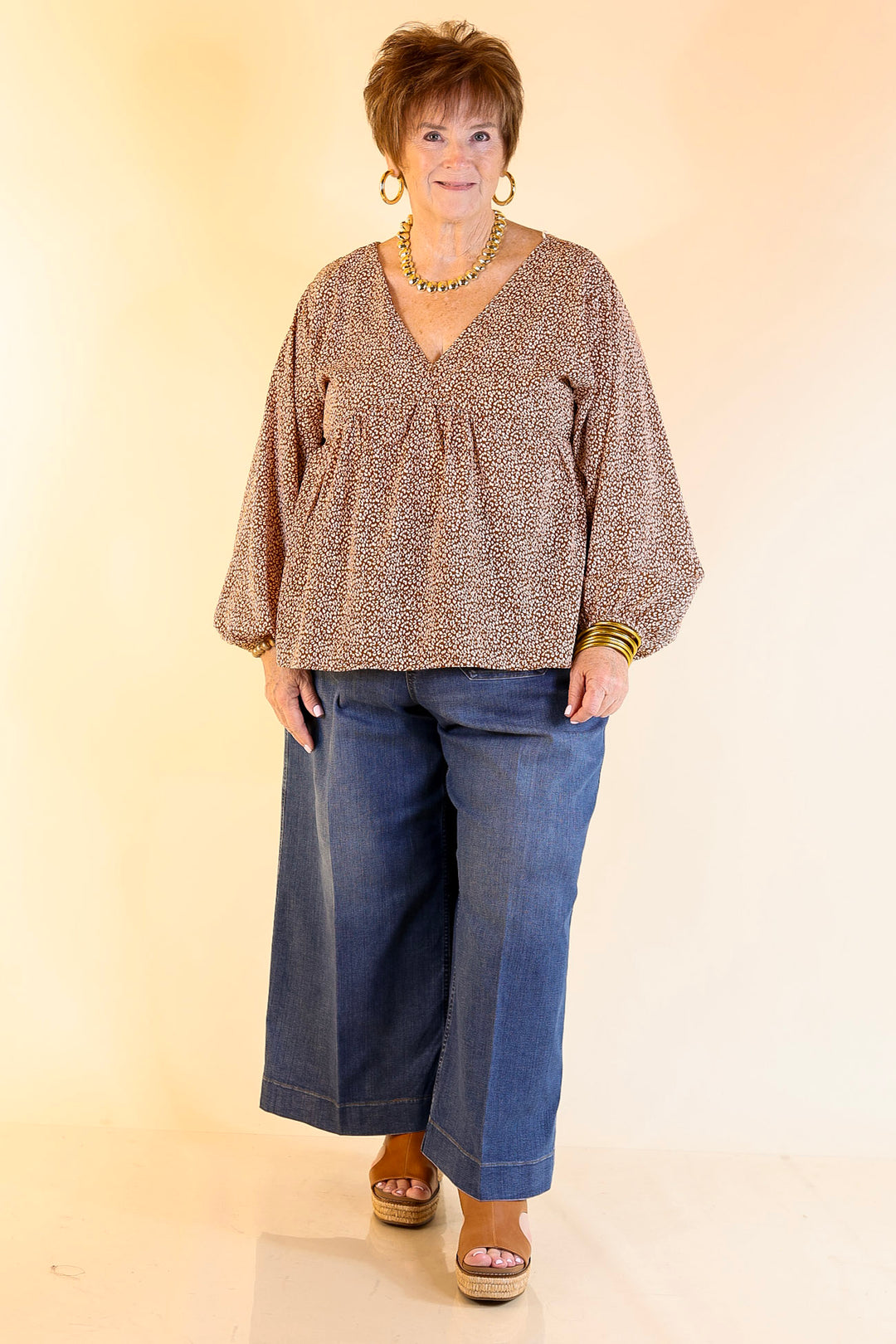 Really Dreamy Small Leopard Print Babydoll Top with Long Sleeves in Brown