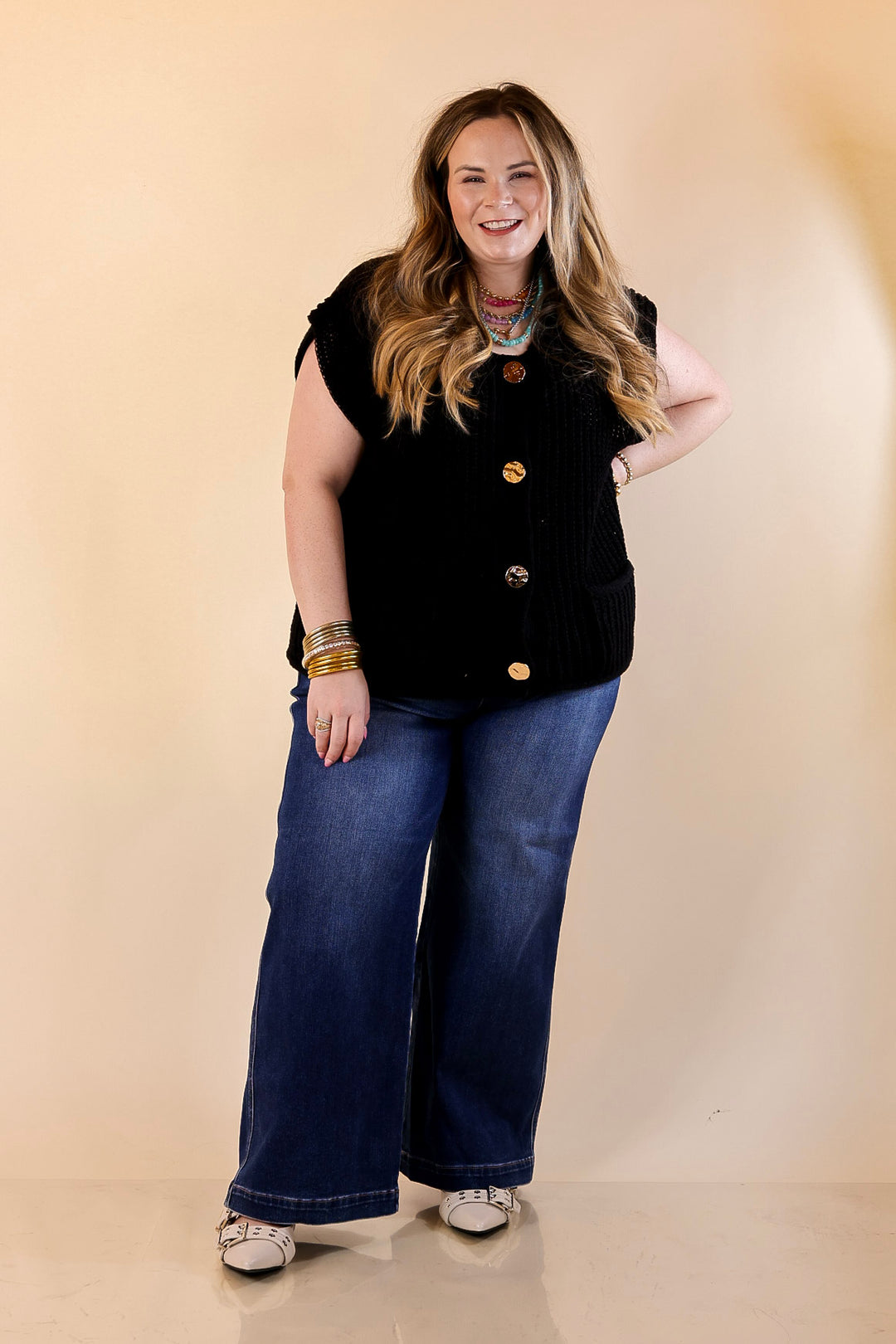 Risen | Steady Style Cropped Wide Leg Trouser Jean with Pocket Detailing in Dark Wash