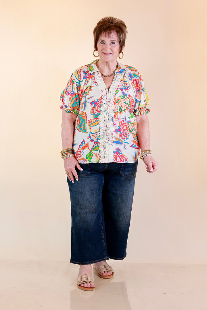Bold Escape Floral Print Lace Front Top with Collar and Puff Sleeves in Cream Mix