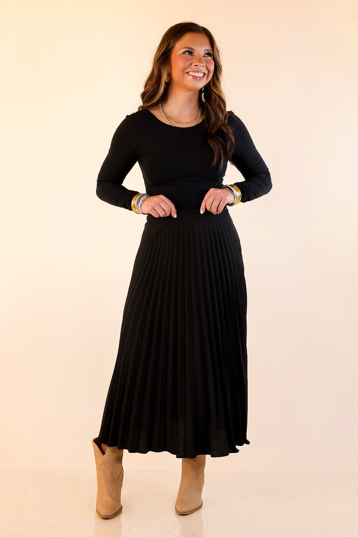 Reasons Why Pleated Midi Skirt in Black