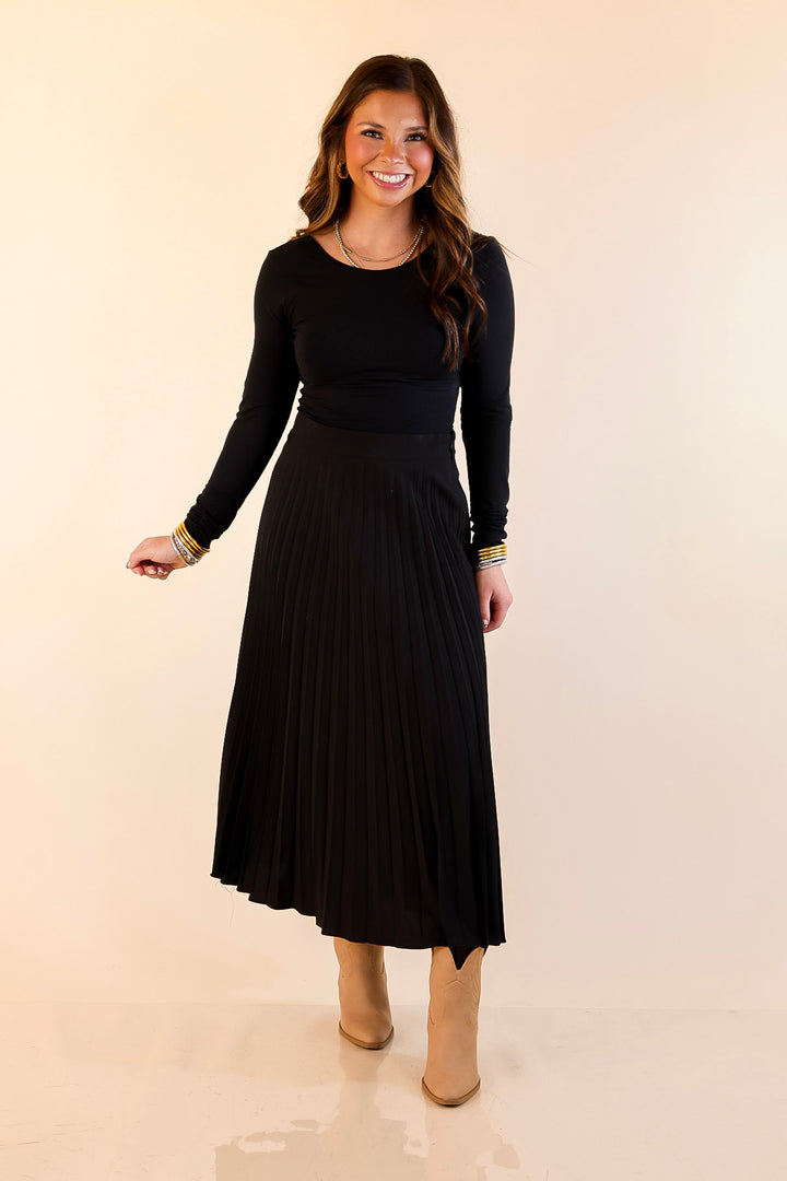 Reasons Why Pleated Midi Skirt in Black