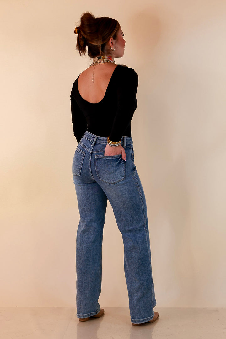 Judy Blue | The Right Fit Tummy Control Classic Straight Leg Jean in Medium Wash