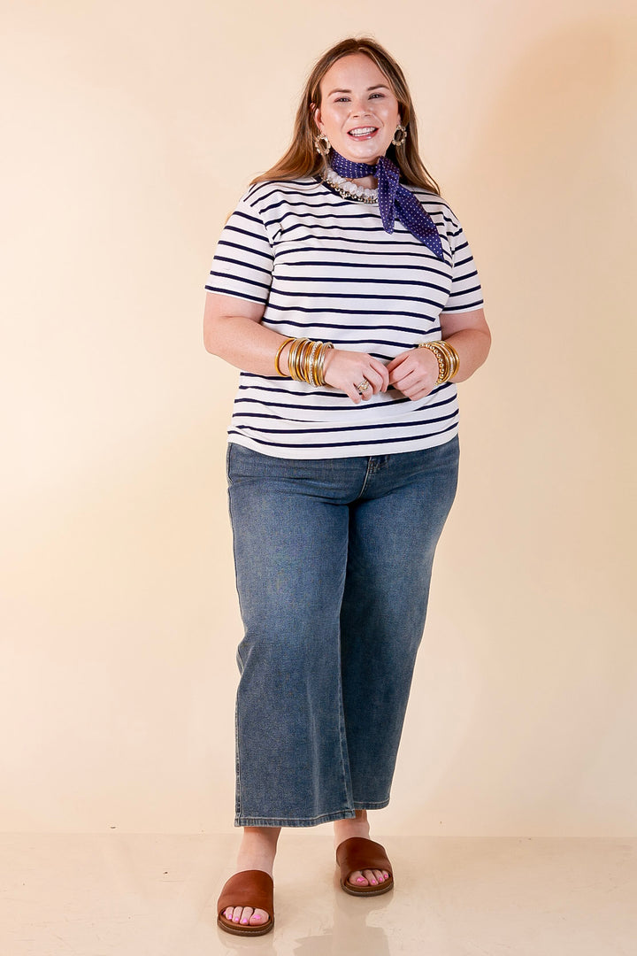 The Daily Stripe Scoop Neck Short Sleeve Striped Tee Top in Navy Blue