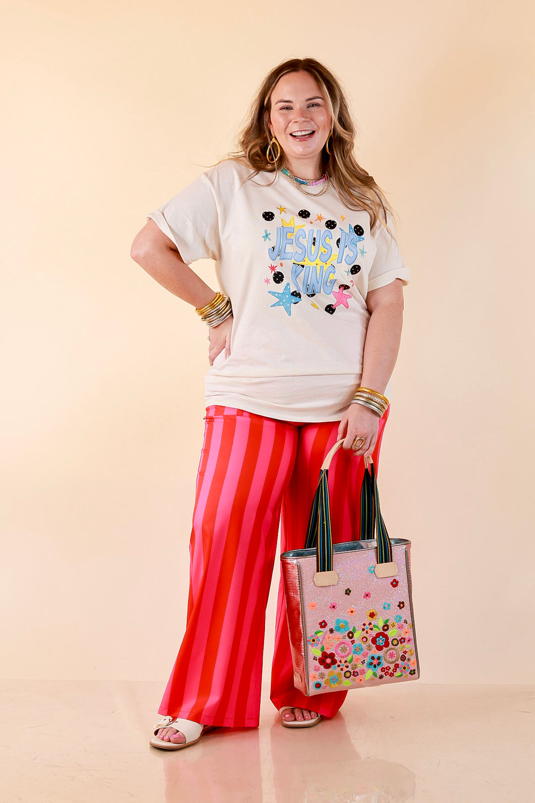 King of My Heart "Jesus is King" Polka Dot and Star Print Short Sleeve Graphic Tee in Natural