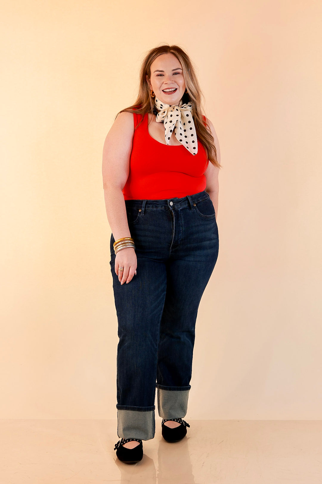 The Everyday Tank Scoop Neck Sleeveless Seamless Crop Tank Top with Built in Bra in Red