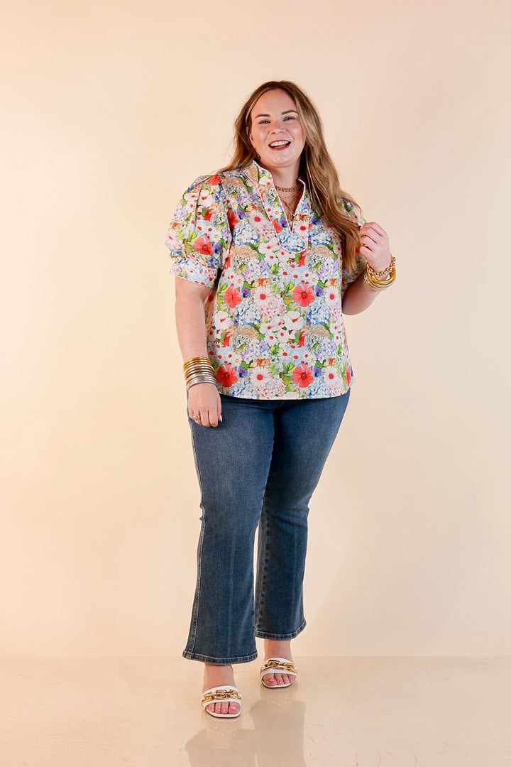 Commanding Style V Neck Floral Print Top with Short Balloon Puff Sleeves in Light Blue