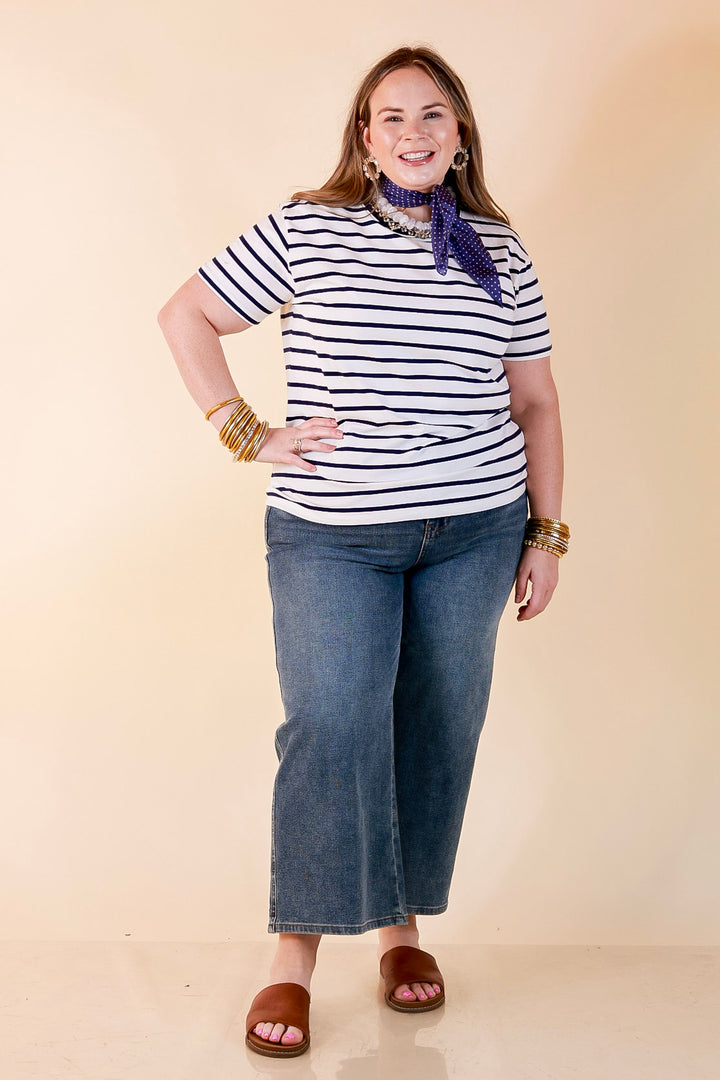 The Daily Stripe Scoop Neck Short Sleeve Striped Tee Top in Navy Blue