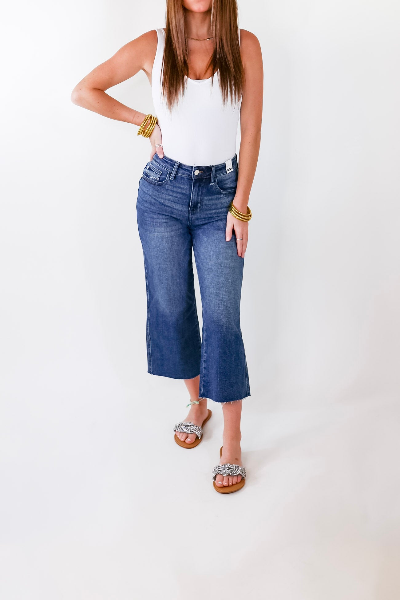 Judy Blue | Time For Bliss Pocket Embroidery Cropped Wide Leg Jeans in Medium Wash - Giddy Up Glamour Boutique