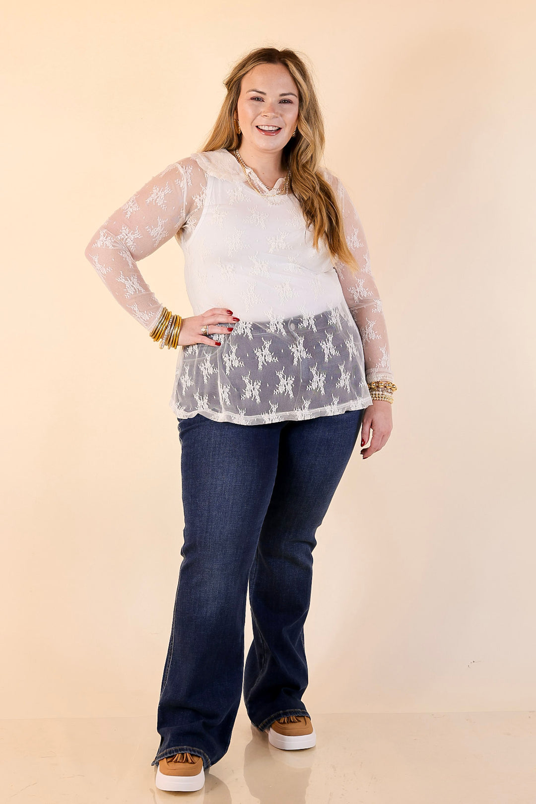 Pretty and Poised Floral Print Lace Top with Ruffle Peter Pan Collar in Ivory