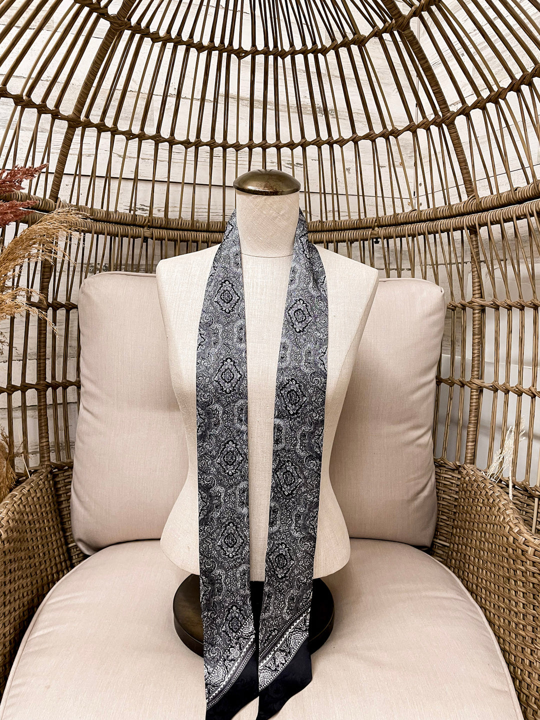 Wyoming Traders | Paisley Print Silk Twilly Scarf in Silver and Black