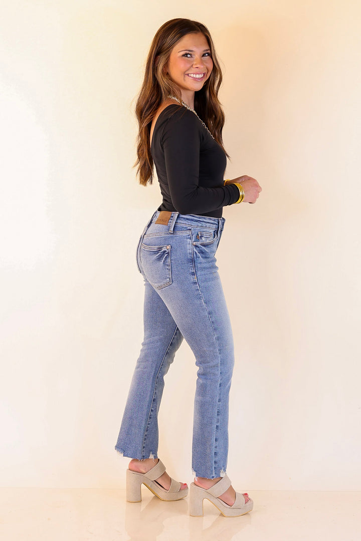 Judy Blue | Kickin' Back Cropped Kick Flare Jean in Medium Wash