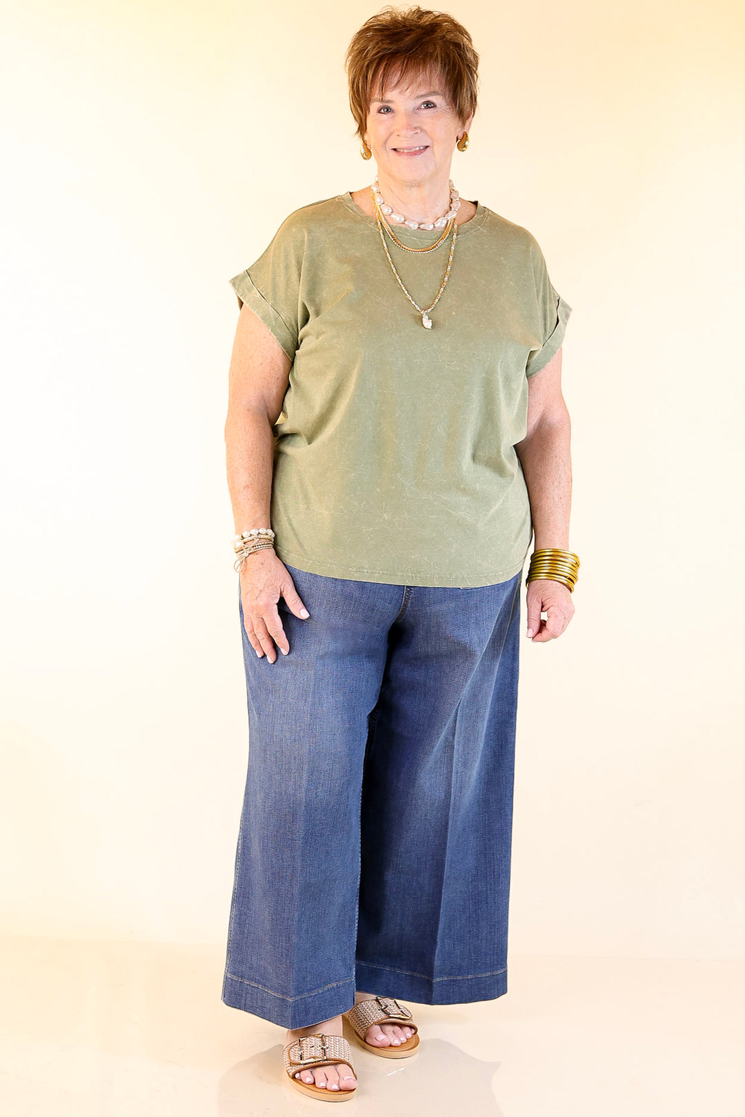 Chic Made Easy Short Sleeve Shirt in Olive Green