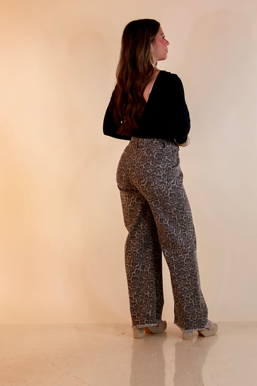 Simply Southern | Cool Statement Wide Leg Cropped Denim Jeans with Fray Hem in Leopard Print