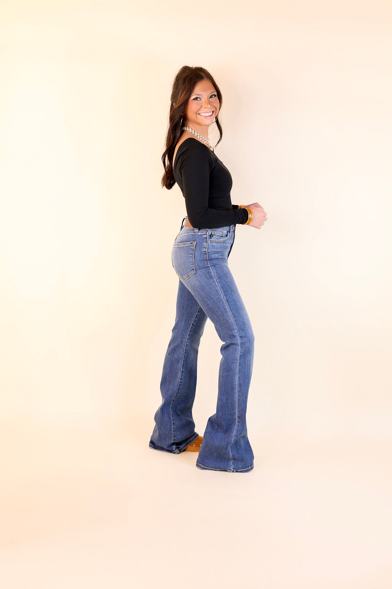 Judy Blue | Sleek and Chic High Waisted Classic Flare Jean in Medium Wash