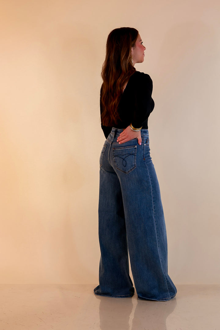 Judy Blue | Smooth Silhouette Wide Leg Palazzo Jeans in Medium Wash
