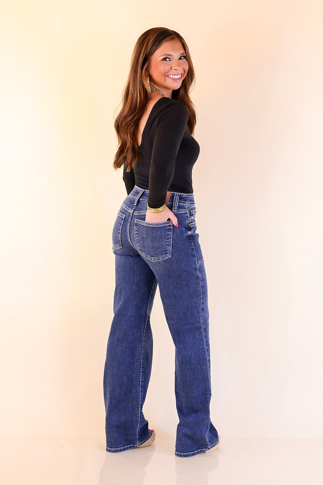 Judy Blue | Polished Path 90's Straight Leg Denim Jeans with Front Patch Pocket in Medium Wash