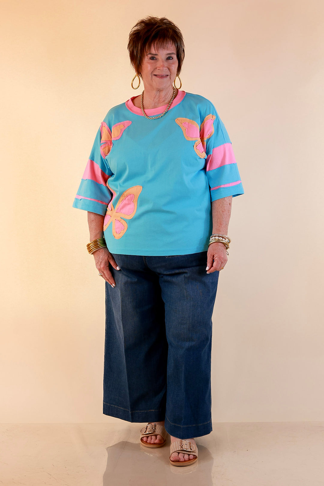 Dream in Color Butterfly Print Relaxed Short Sleeve Top with Contrast Sleeves in Turquoise Blue