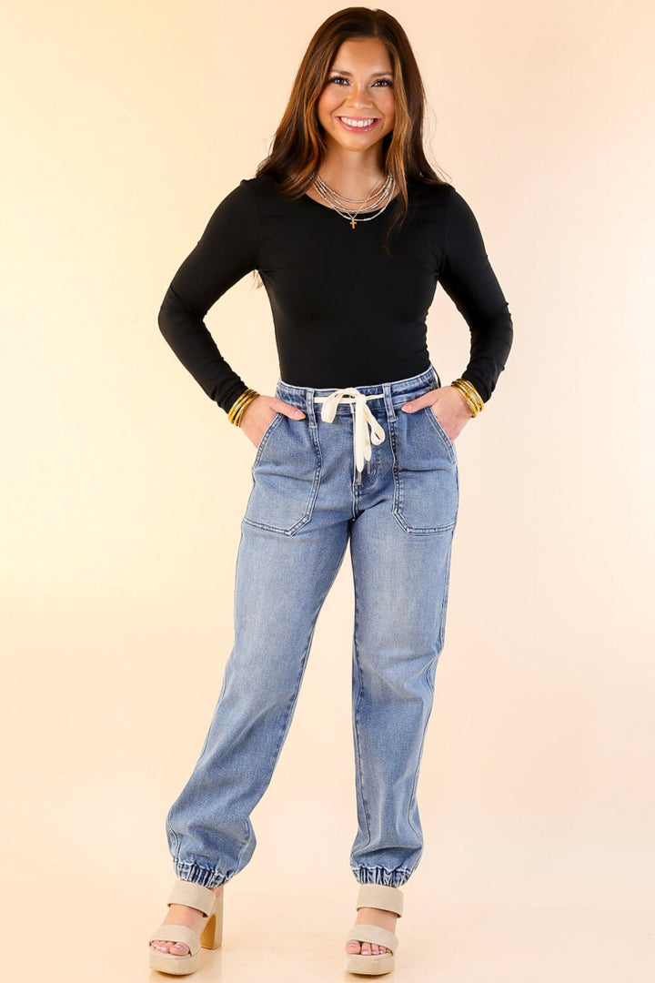 Judy Blue | Relaxed Revival Denim Jogger in Medium Wash