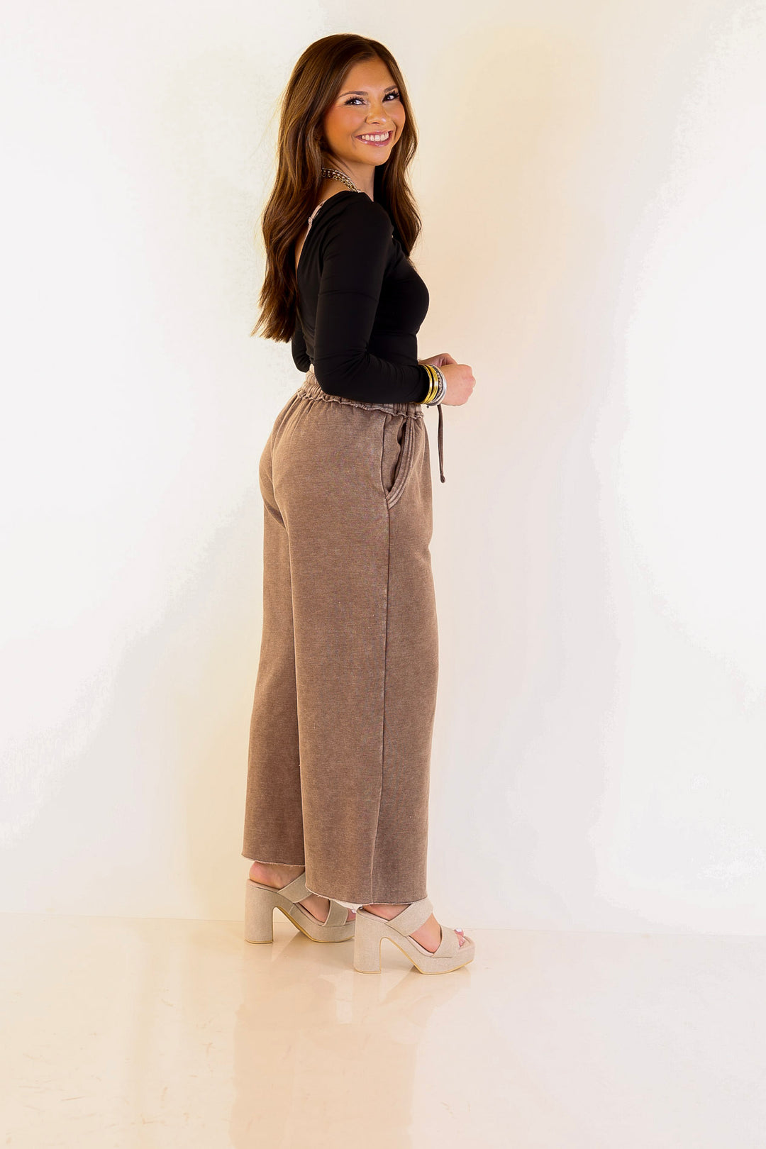 Cozy Girl Cropped Acid Washed Drawstring Pant in Brown