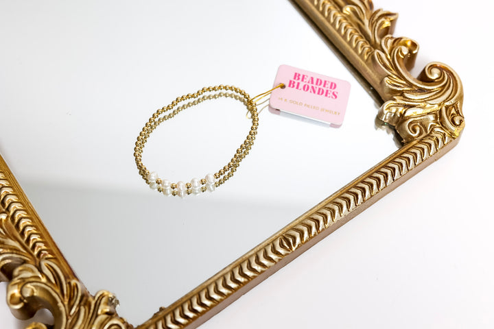 Beaded Blondes | Tatum Pearl Bracelet in Gold