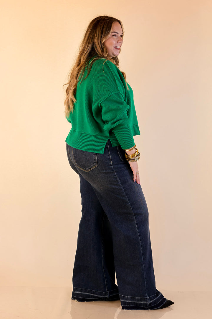 Fireside Fit Cropped Long Sleeve Mock Neck Sweater in Kelly Green