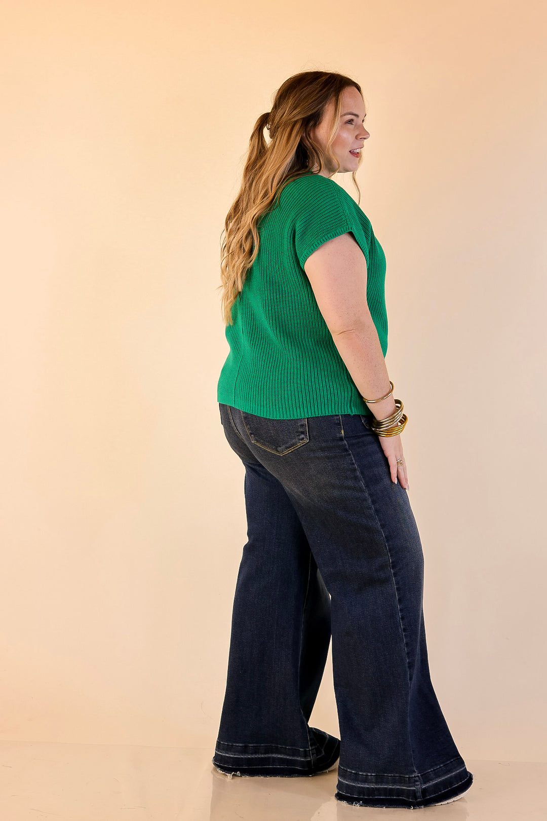 Repeat Ready Cap Sleeve Sweater with Front Pocket in Kelly Green