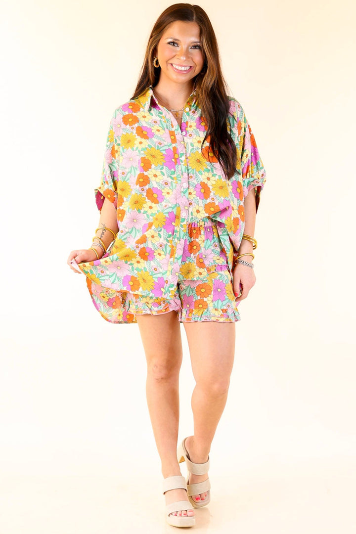 Pretty Days Floral Print and Ruffle Detail Shorts in Cream