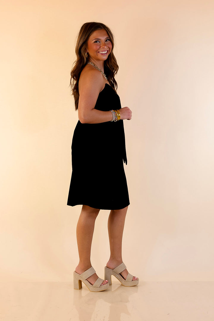 Star of the Night Velvet Dress with Corset Bow in Black