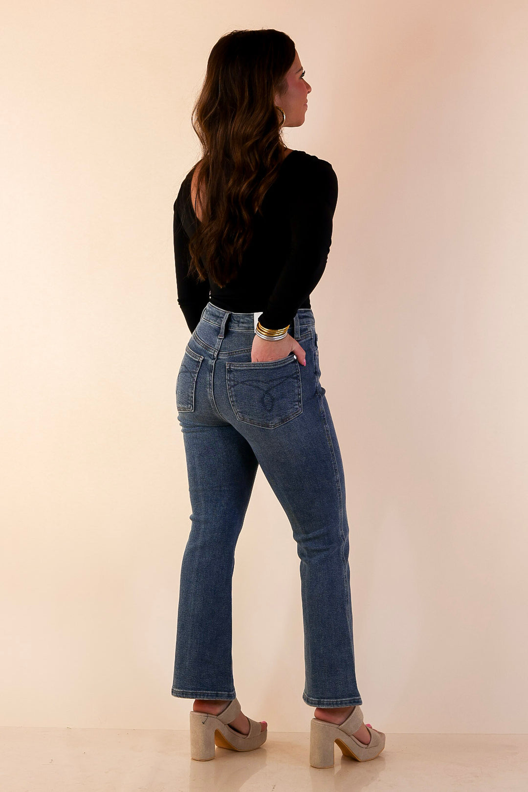 Judy Blue | Simply Flawless Tummy Control Cropped Kick Flare Jean in Medium Wash