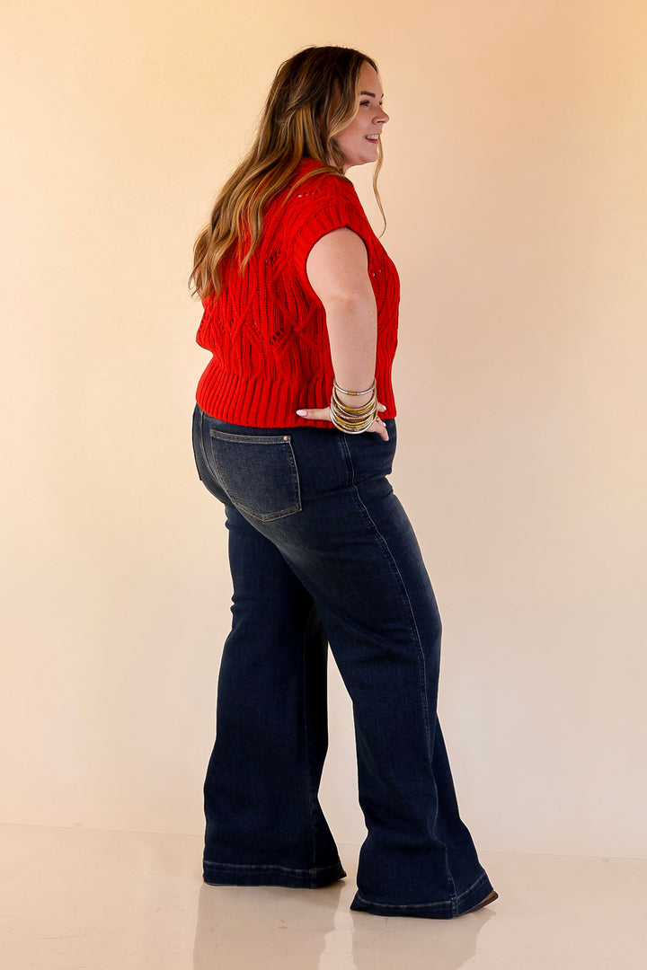 Knit to Last Cable Knit Short Sleeve Sweater Top in Red