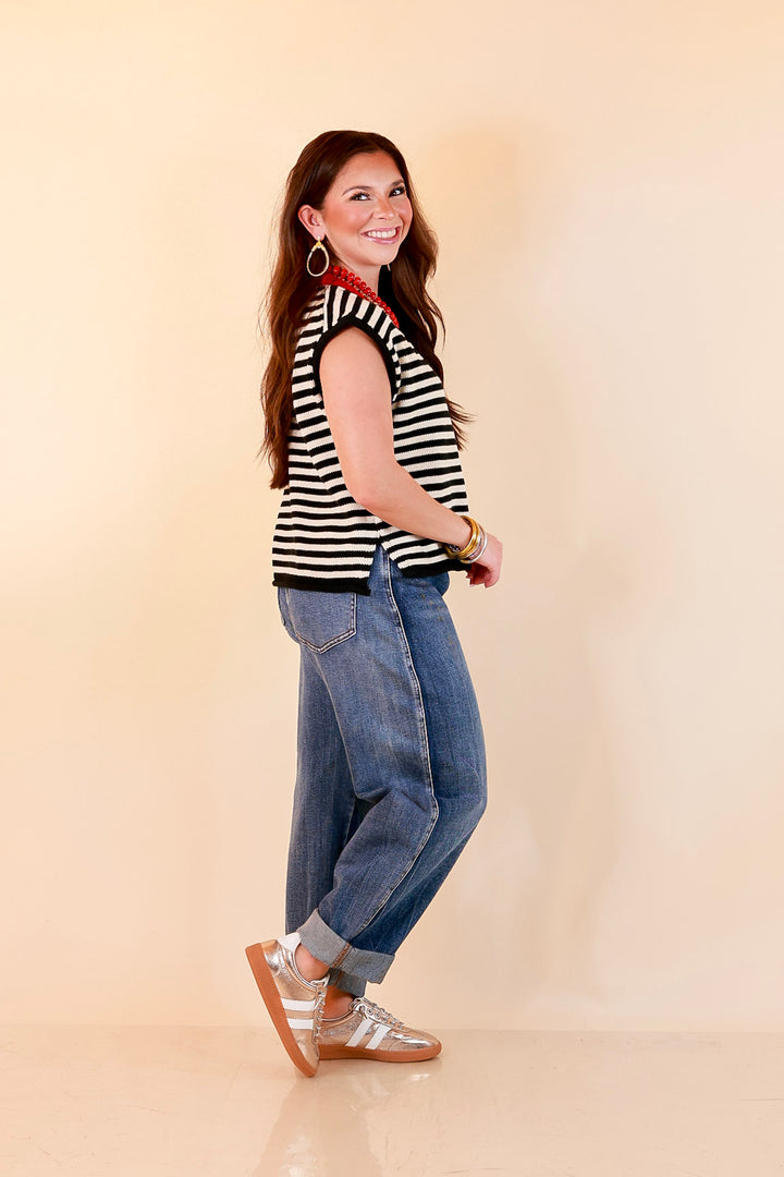 Worth the Hype Red Trim Crew Neck Stripe Sweater Knit Top in Black and Ivory