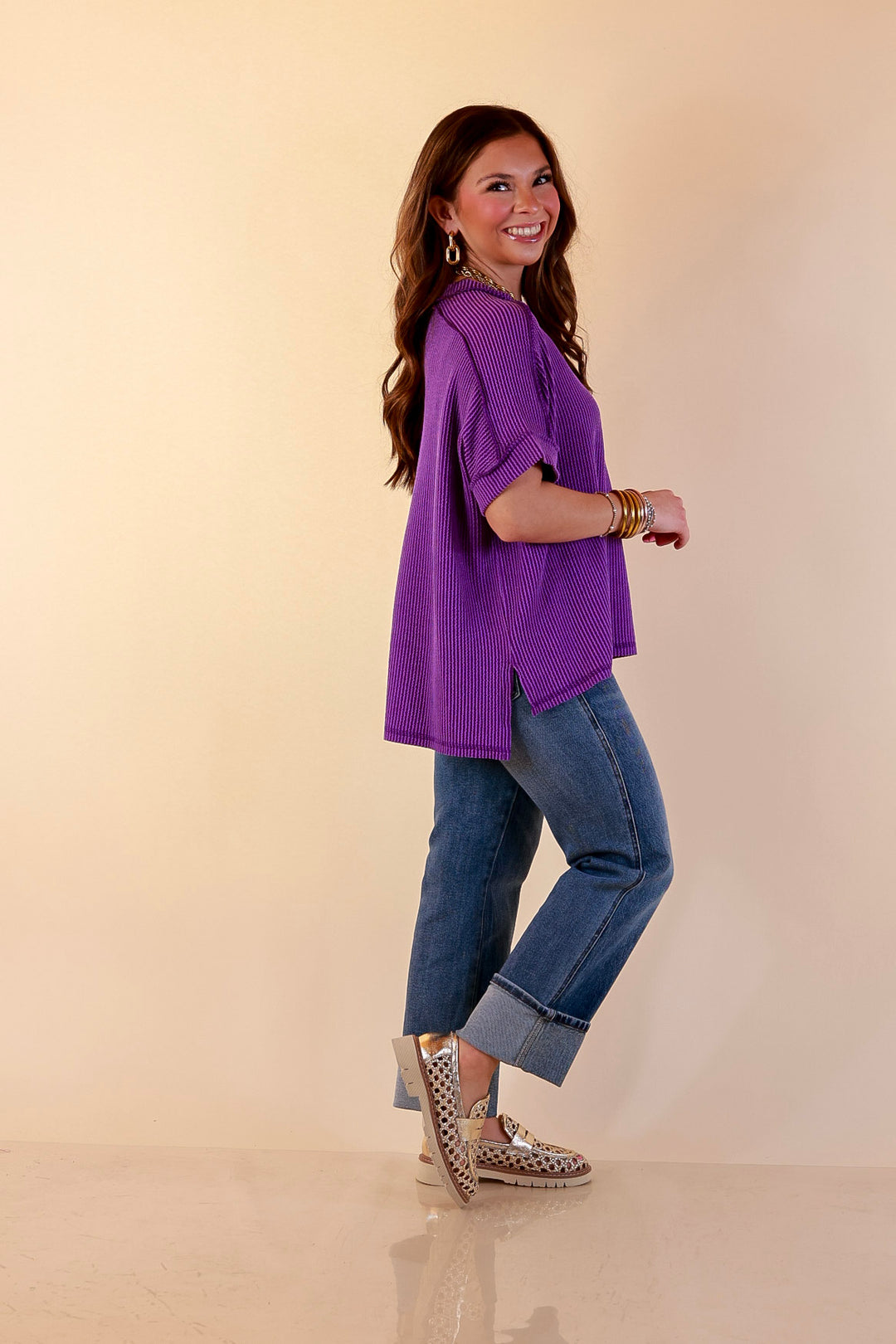 Daily Perfection Scoop Neck Short Sleeve Ribbed Top in Dark Purple