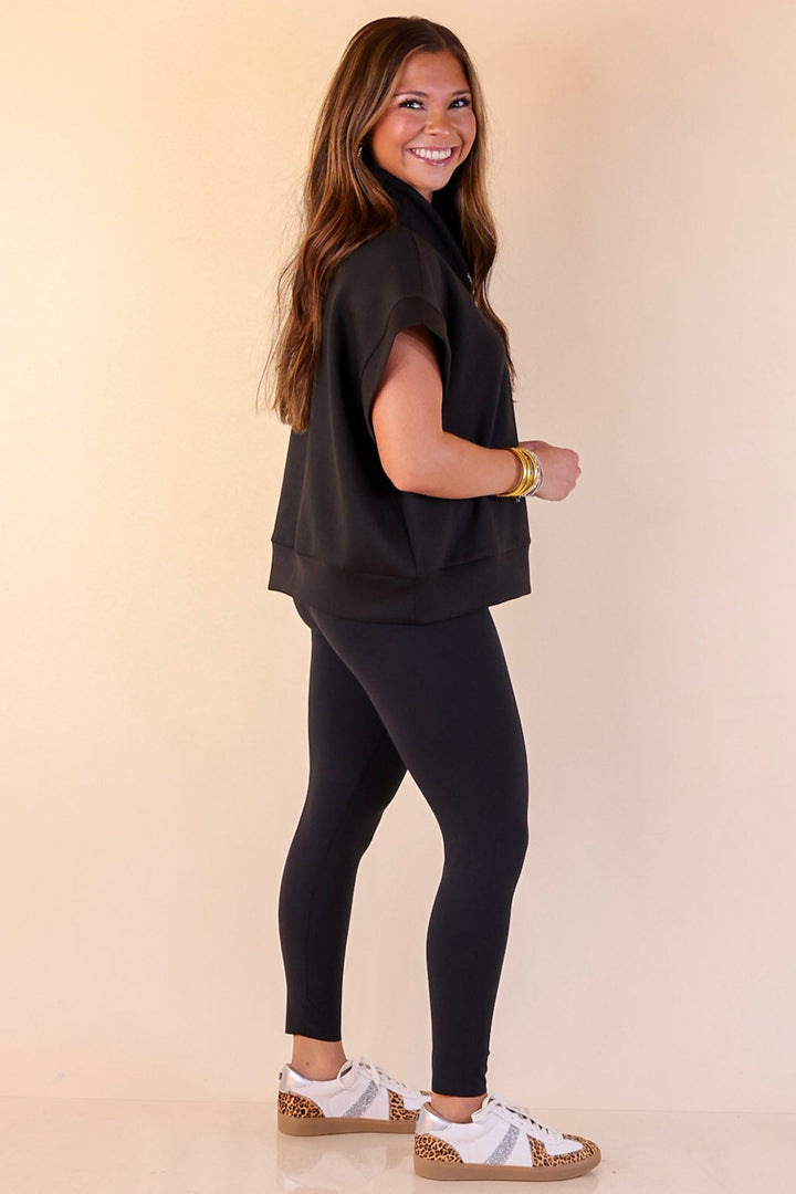 SPANX | Booty Boost® Performance and Shaping 7/8 Leggings in Black