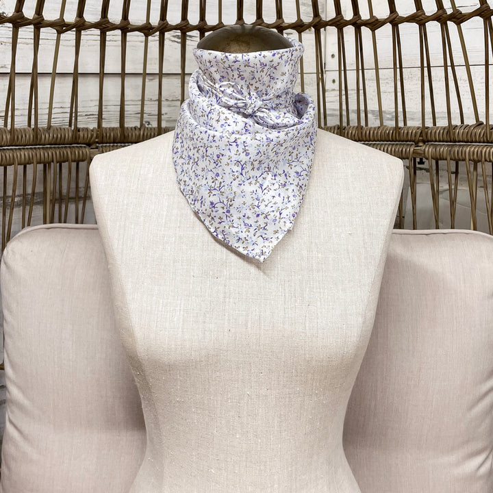 Wyoming Traders | Frontier Calico Silk Wild Rag in White