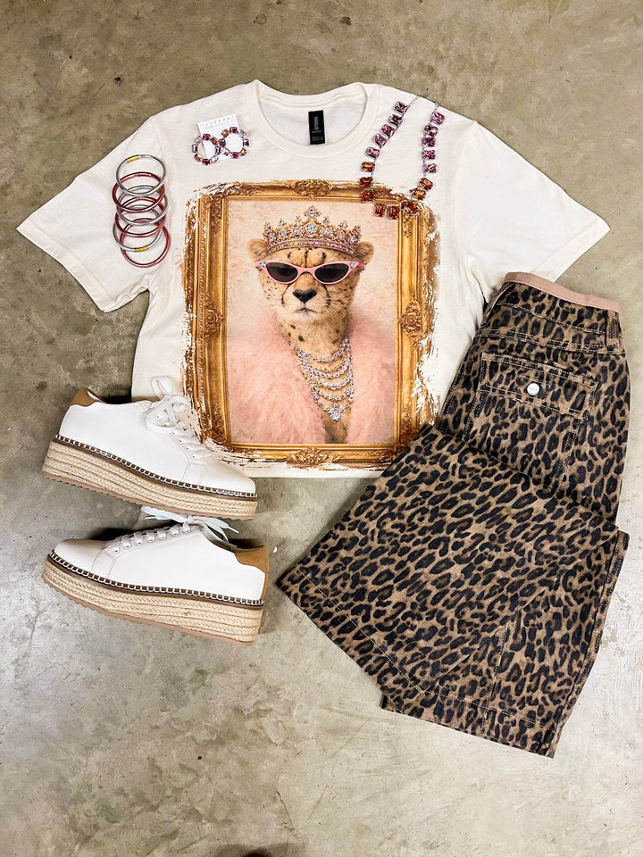 Queen Cat Glam Cheetah Short Sleeve Graphic Tee with Crystals in Cream