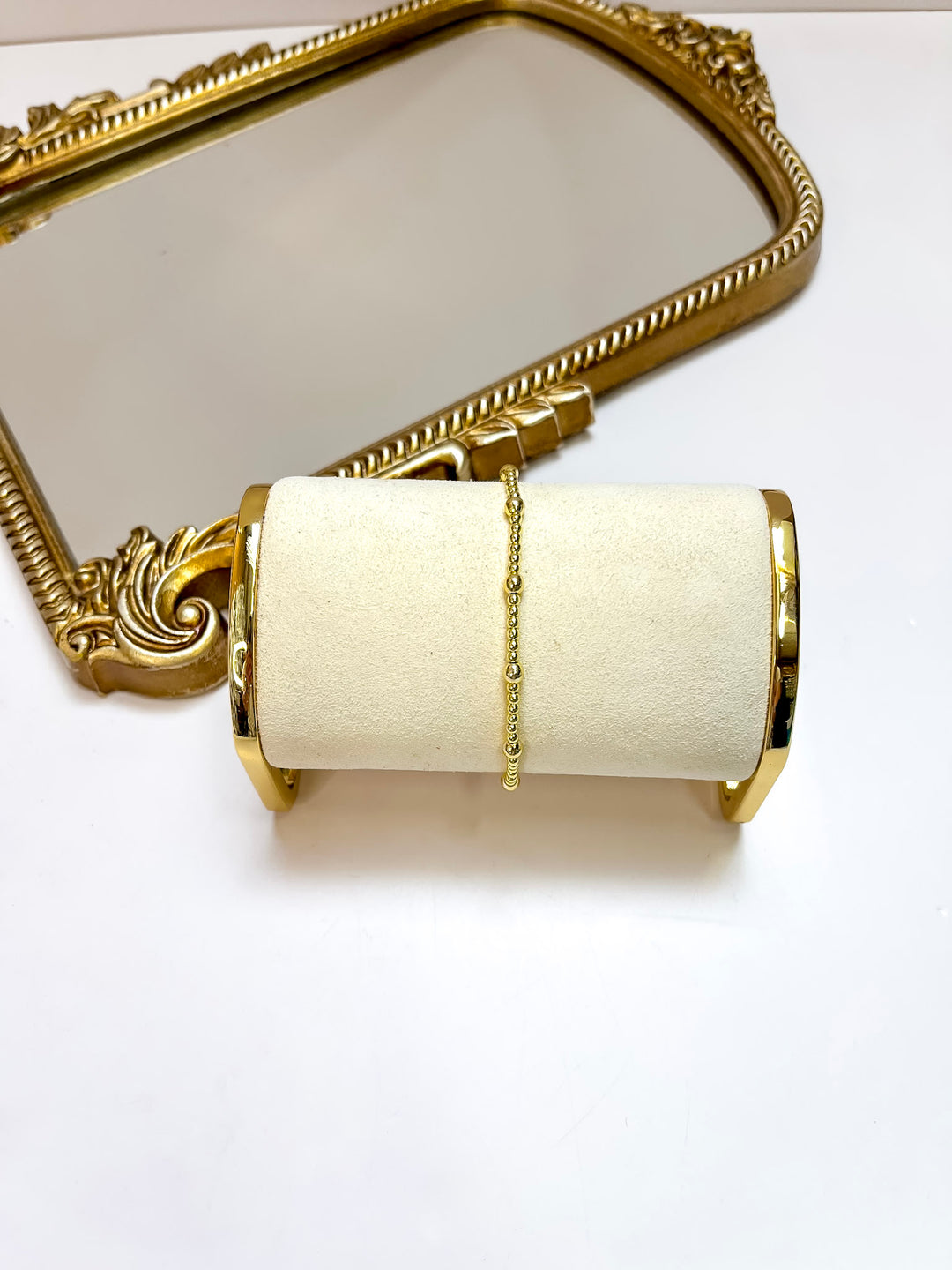 Coco's Beads and Co | The Minnie Bracelet in Gold