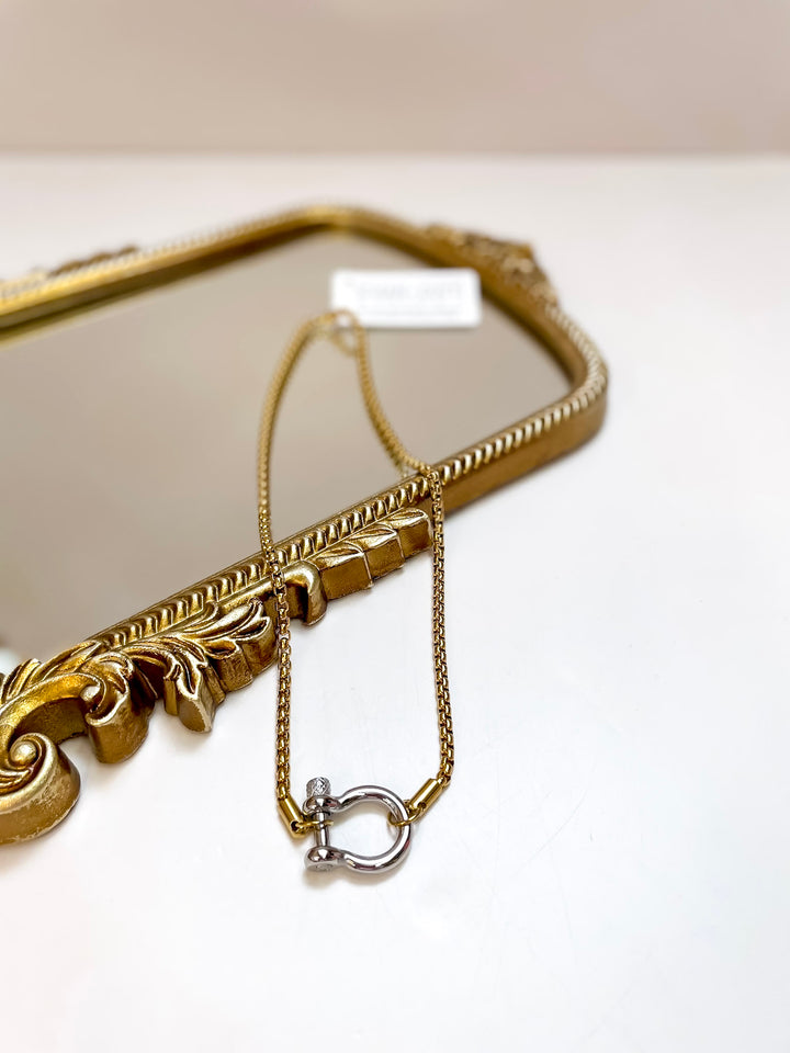 CHANSUTT PEARLS | The Locket Necklace in Gold with Silver Locket