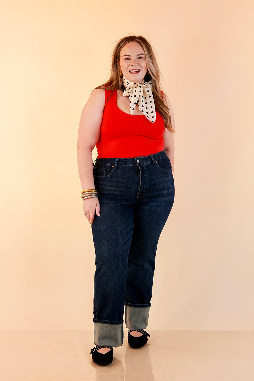 The Everyday Tank Scoop Neck Sleeveless Seamless Crop Tank Top with Built in Bra in Red