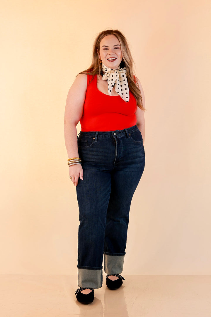 The Everyday Tank Scoop Neck Sleeveless Seamless Crop Tank Top with Built in Bra in Red