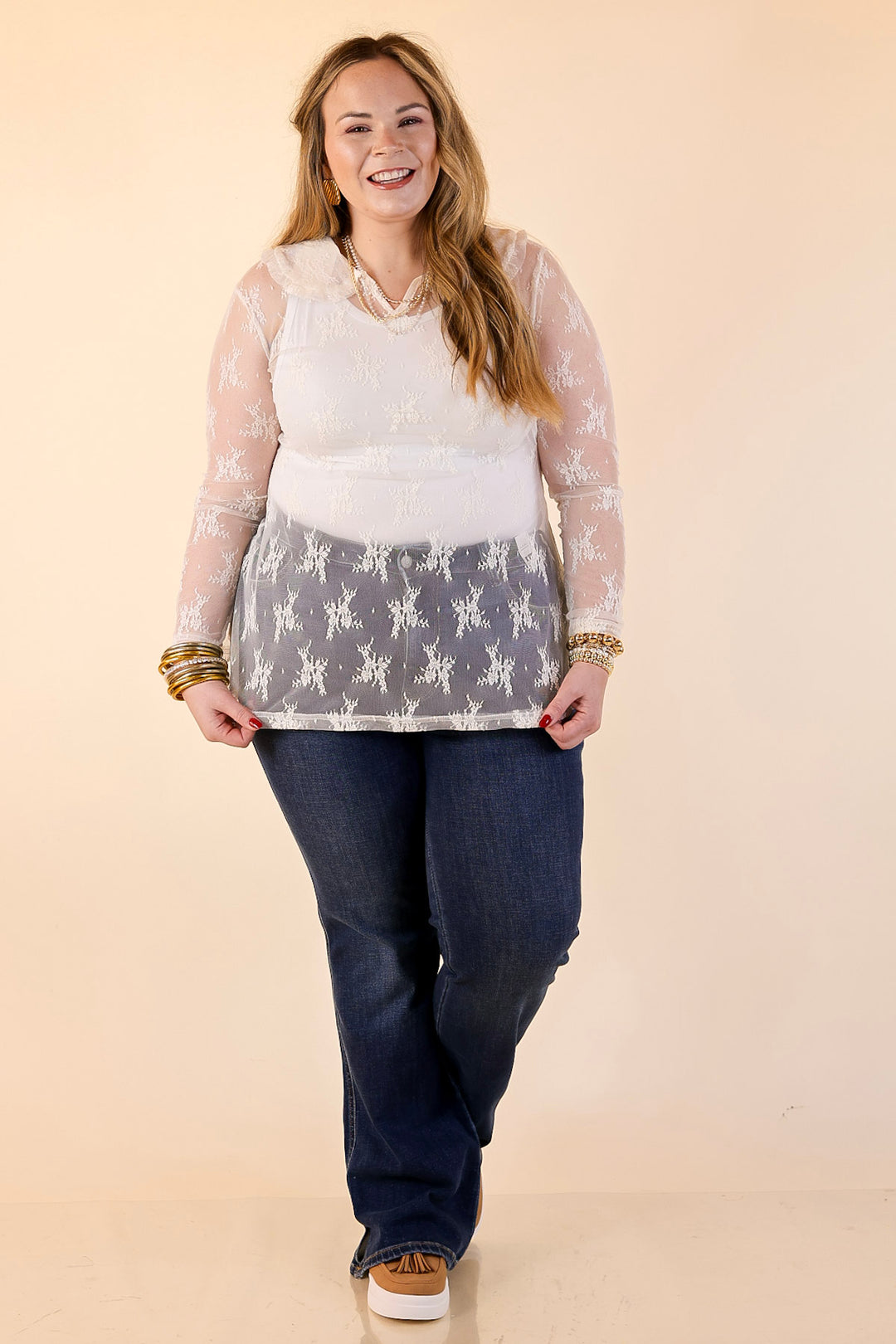 Pretty and Poised Floral Print Lace Top with Ruffle Peter Pan Collar in Ivory