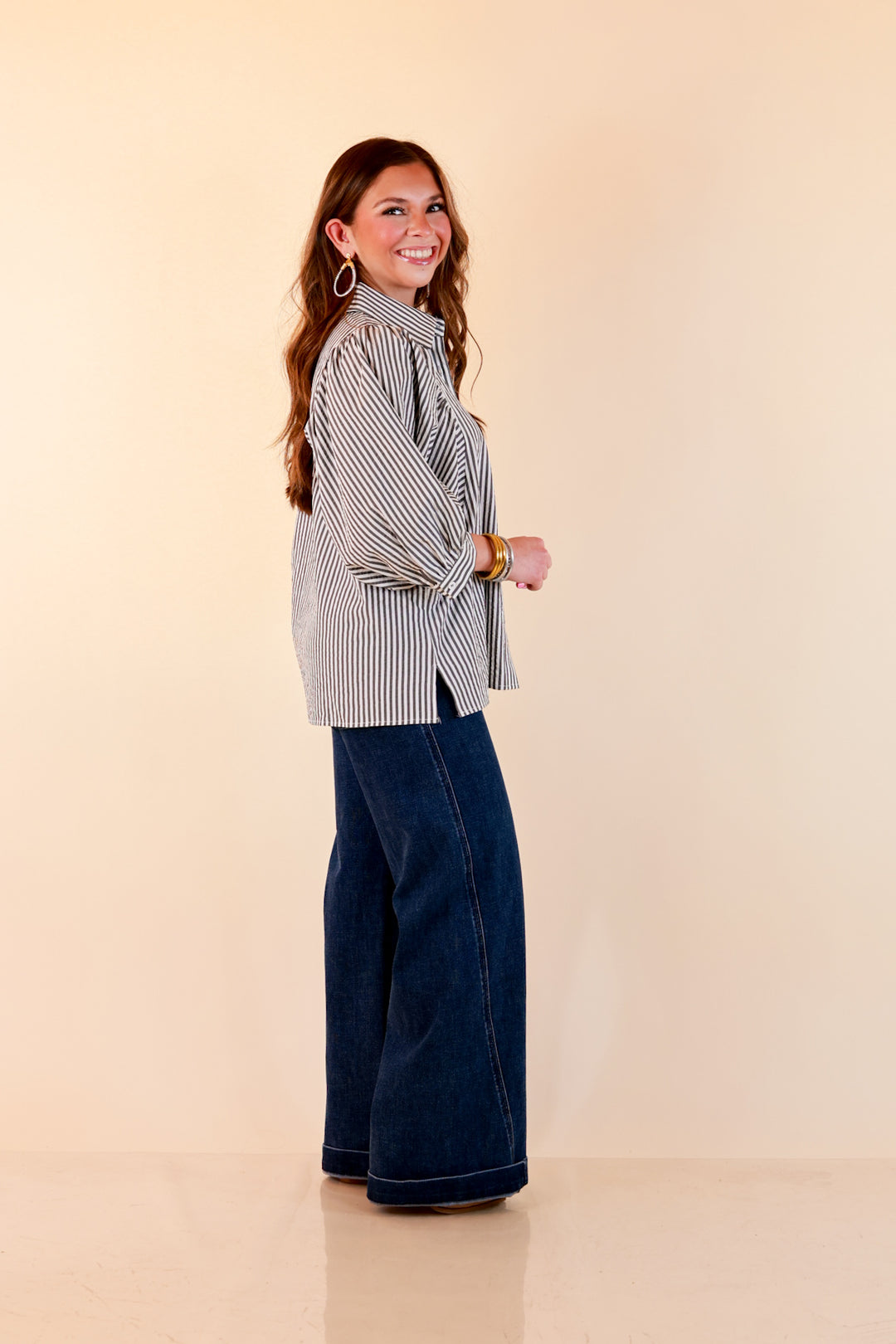Crisp and Collected Stripe Button Front Collared Top with Puff Short Sleeves in Black and White